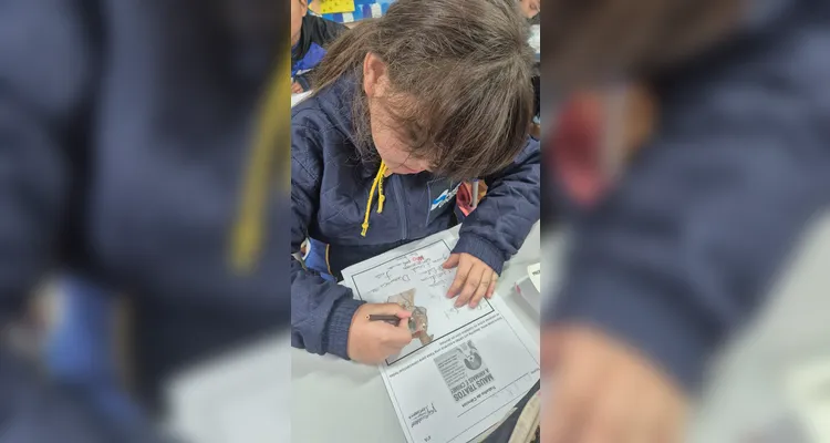Como atividades, os alunos realizaram pesquisas no Jornal da Manhã e confeccionaram cartazes de conscientização.