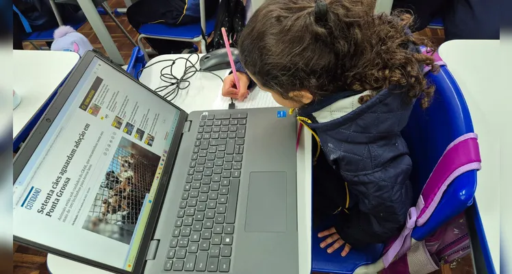 Como atividades, os alunos realizaram pesquisas no Jornal da Manhã e confeccionaram cartazes de conscientização.