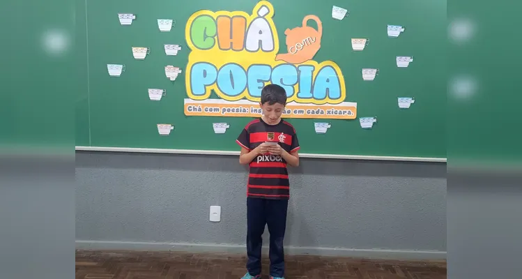 O projeto criativo proporcionou aos alunos a possibilidade de se aprofundar no mundo das poesias.