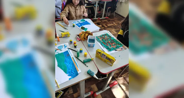 Para solidificar os aprendizados, os alunos produziram releituras de obras do pintor Vincent van Gogh.