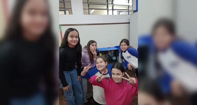 A proposta foi iniciada com amplas pesquisas no LAC e finalizada com a elaboração das representações do Sistema Solar.