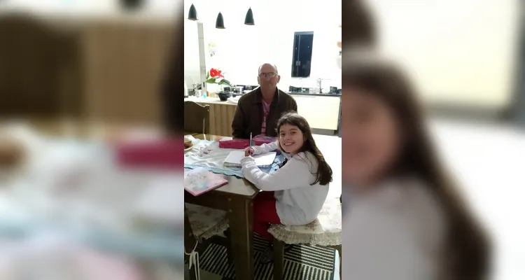 Como tarefa, os estudantes entrevistaram um familiar, resgatando causos e lendas de suas comunidades.