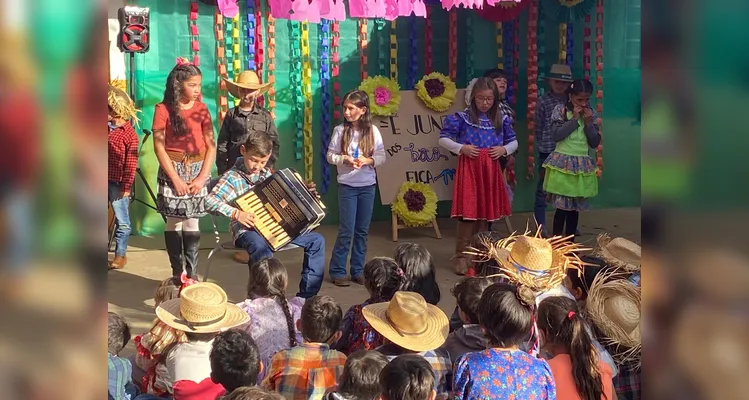 Os estudos realizados pelos alunos buscaram valorizar o patrimônio cultural brasileiro.