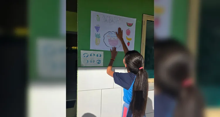 A turma utilizou as videoaulas do Vamos Ler em parceria com a Unimed Ponta Grossa, confeccionou pratos saudáveis com recortes em papelão e cartazes de conscientização e por fim preparou um sanduíche natural junto a professora.