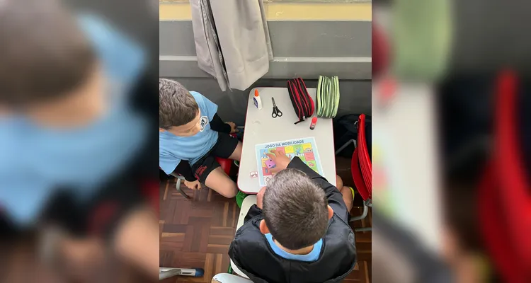 A videoaula do Vamos Ler e VCG foi o ponto de partida para as ações da turma, que também realizou levantamentos e gráficos sobre a mobilidade dos alunos, além de ações externas de conscientização.