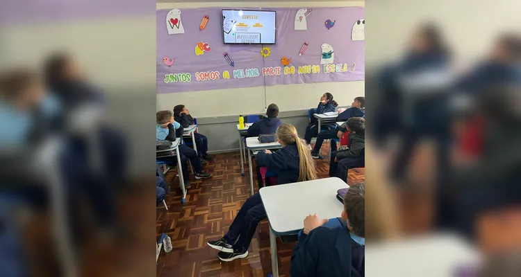 A videoaula do Vamos Ler e VCG foi o ponto de partida para as ações da turma, que também realizou levantamentos e gráficos sobre a mobilidade dos alunos, além de ações externas de conscientização.
