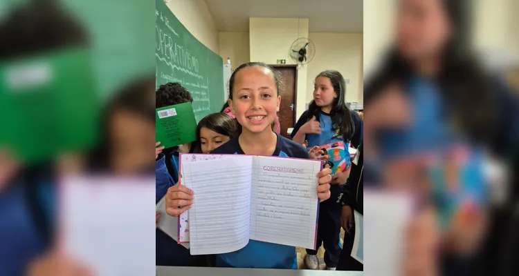 Os educandos elaboraram textos explicando o que compreenderam sobre o assunto e participaram de jogos de tabuleiro temáticos.