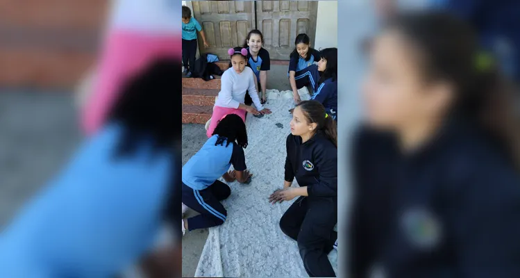 Os estudantes realizaram inúmeras atividades como o plantio de mudas, a germinação de sementes e a utilização dos conteúdos do Vamos Ler.