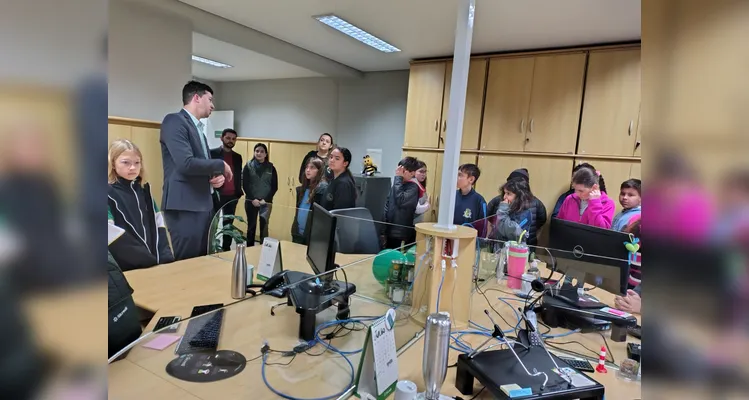 A experiência permitiu a turma compreender, de maneira prática e concreta, os conteúdos estudados em sala de aula.