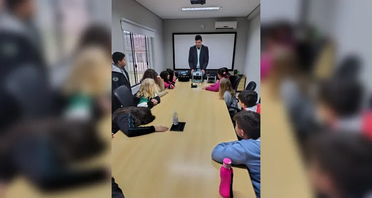 A experiência permitiu a turma compreender, de maneira prática e concreta, os conteúdos estudados em sala de aula.