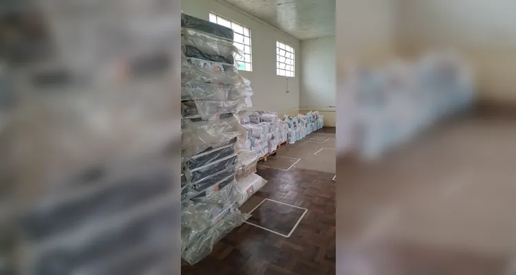 Conforme a Defesa Civil, cerca de 600 imóveis foram danificados e 2,4 mil pessoas tiveram prejuízos.