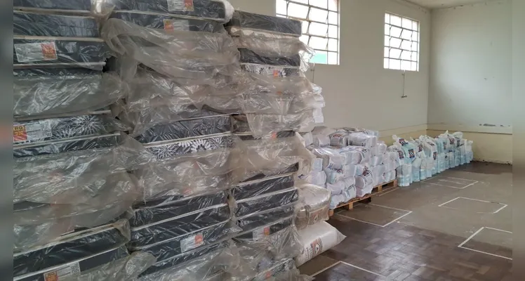 Conforme a Defesa Civil, cerca de 600 imóveis foram danificados e 2,4 mil pessoas tiveram prejuízos.