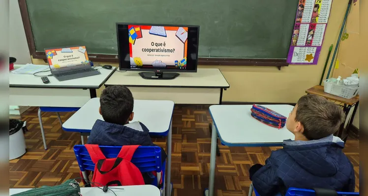 A videoaula do Vamos Ler e Frísia foi o ponto departida para as ações da classe.