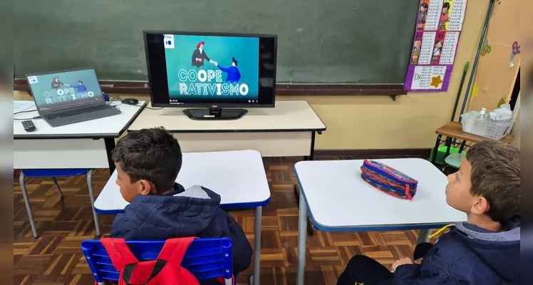 A videoaula do Vamos Ler e Frísia foi o ponto departida para as ações da classe.
