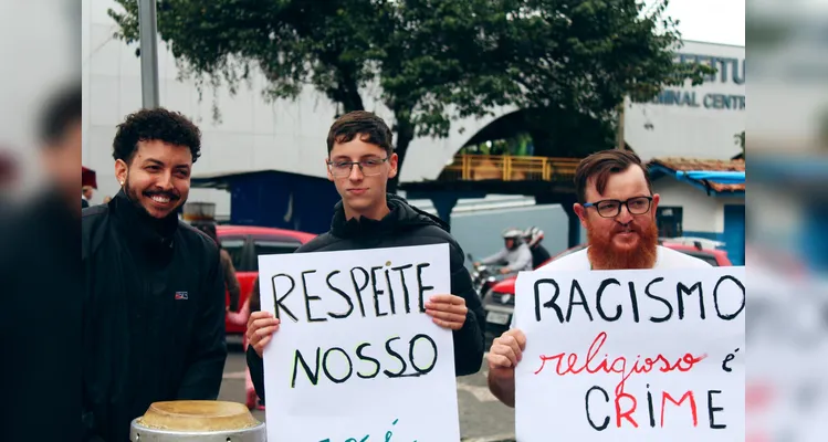Benzimento na Rua fez parte da programação 'Ponta Grossa em Festa – 202 anos'