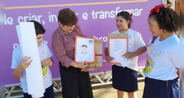 A dinâmica ocorreu de forma muito natural e representou uma experiência enriquecedora aos alunos.