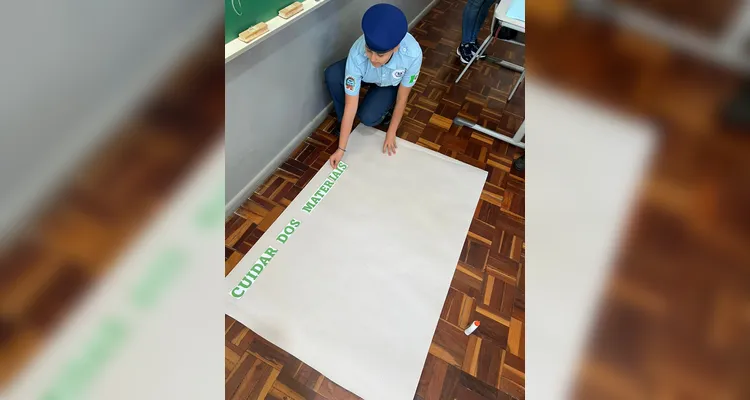 Como atividades, os educandos escreveram textos sobre o que aprenderam com a videoaula e realizaram fotografias de materiais renováveis e recicláveis que tinham em casa.