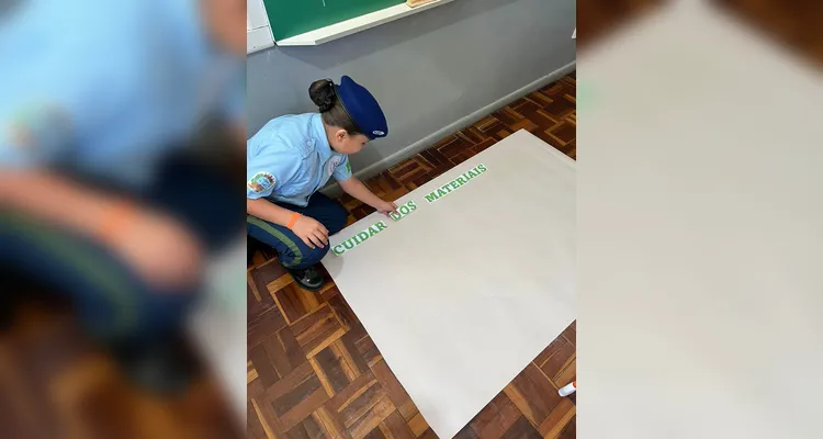 Como atividades, os educandos escreveram textos sobre o que aprenderam com a videoaula e realizaram fotografias de materiais renováveis e recicláveis que tinham em casa.
