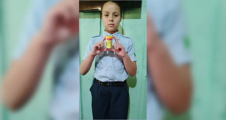 Como atividades, os educandos escreveram textos sobre o que aprenderam com a videoaula e realizaram fotografias de materiais renováveis e recicláveis que tinham em casa.