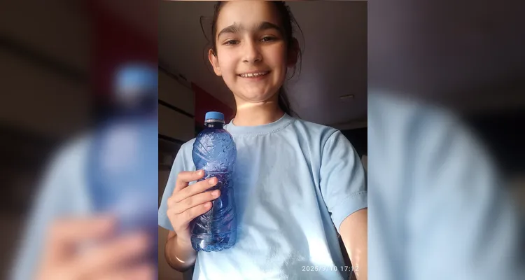 Como atividades, os educandos escreveram textos sobre o que aprenderam com a videoaula e realizaram fotografias de materiais renováveis e recicláveis que tinham em casa.