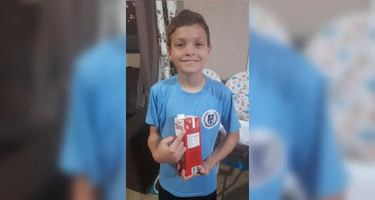 Como atividades, os educandos escreveram textos sobre o que aprenderam com a videoaula e realizaram fotografias de materiais renováveis e recicláveis que tinham em casa.