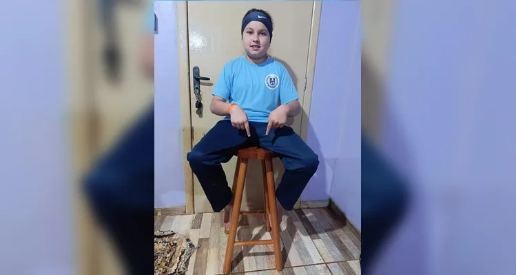 Como atividades, os educandos escreveram textos sobre o que aprenderam com a videoaula e realizaram fotografias de materiais renováveis e recicláveis que tinham em casa.