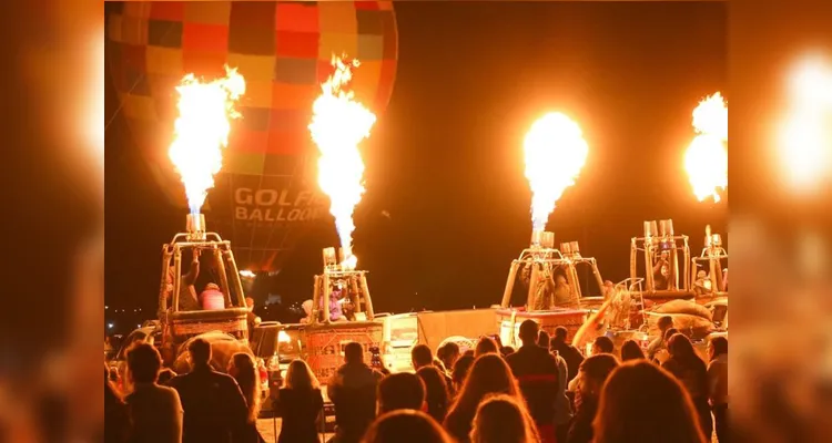 Ventos impedem balões inflados, mas Night Glow encanta público em Castro
