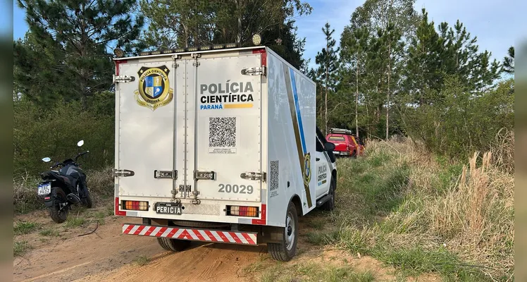 O IML esteve no local para os procedimentos cabíveis.