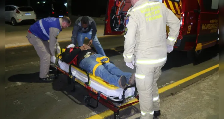 Acidente na Antônio Saad deixa um motociclista ferido em PG