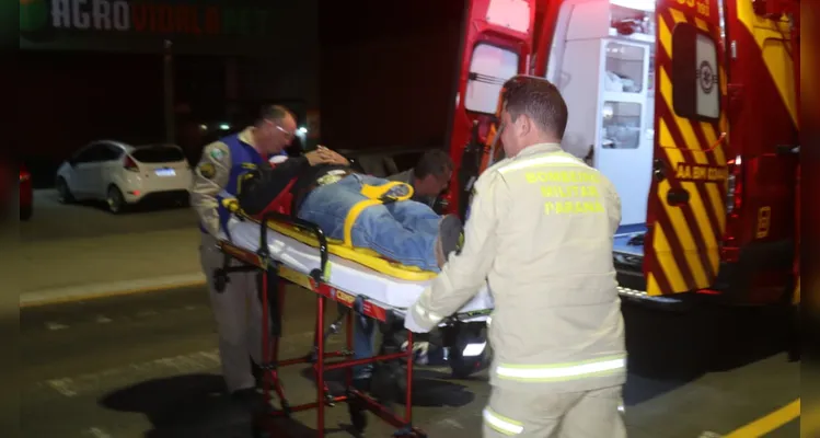 Acidente na Antônio Saad deixa um motociclista ferido em PG