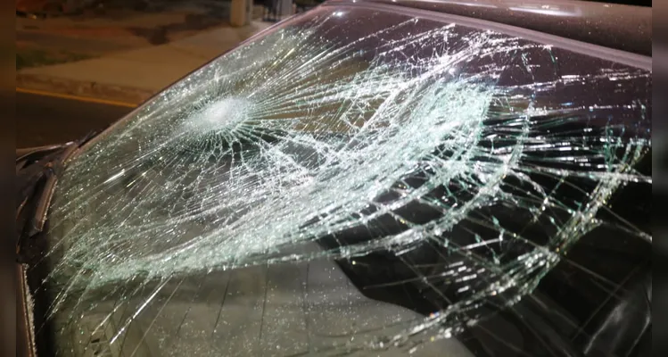 Acidente na Antônio Saad deixa um motociclista ferido em PG