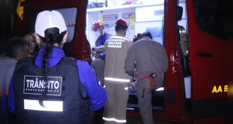Uma equipe do Patrulhamento de Trânsito Viário também esteve no local para realizar os procedimentos cabíveis.