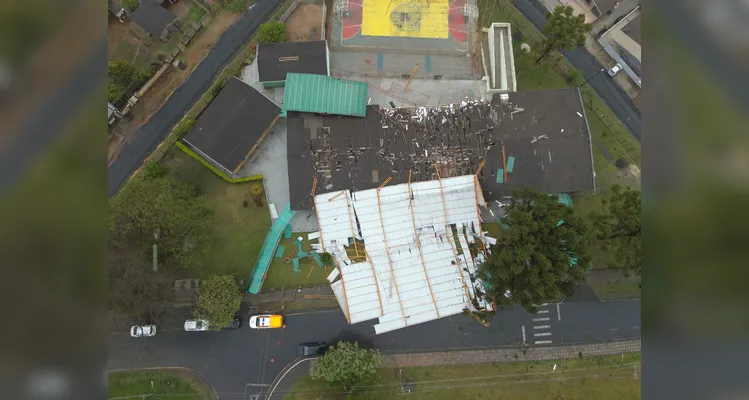 Prefeitura mobiliza equipes para atender aos estragos das chuvas em PG