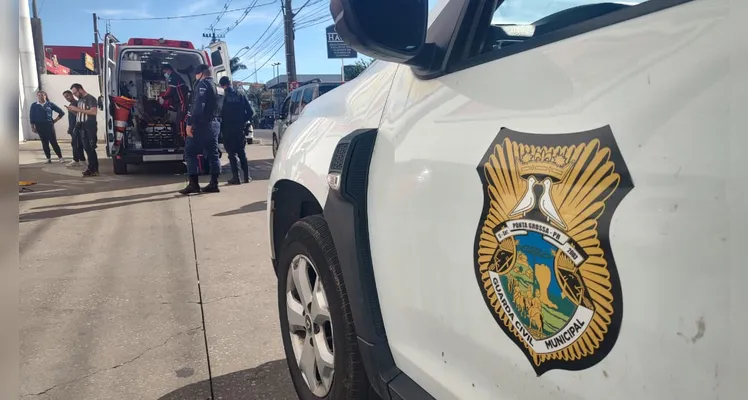 Homem é encontrado desmaiado e com corte na cabeça no Centro de PG