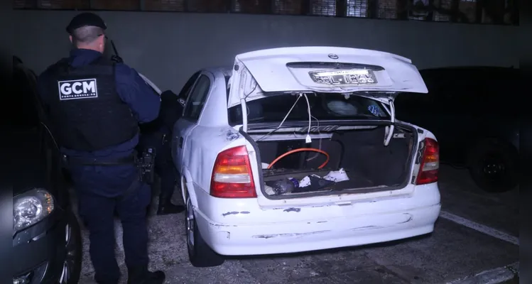 Tentativa de fuga termina com homem preso em Ponta Grossa