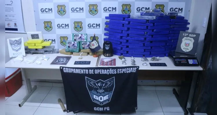 Ação conjunta da Polícia Civil e GCM desmantela tráfico de drogas em PG