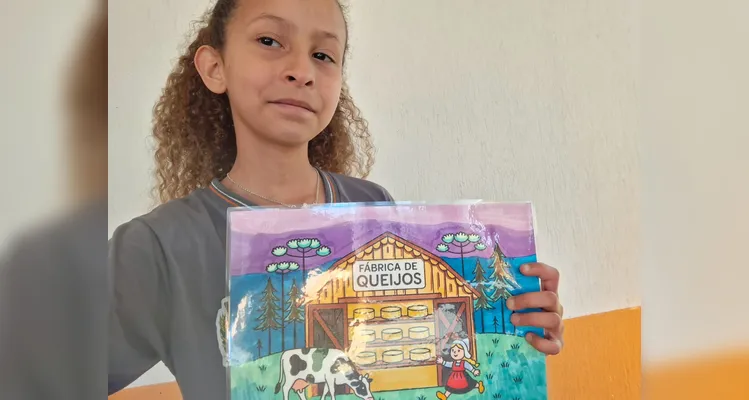 Os alunos também criaram um livro de colorir resumindo os 100 anos da cooperativa frísia.