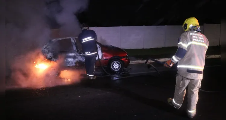 O caso aconteceu na noite desta quinta-feira (25).