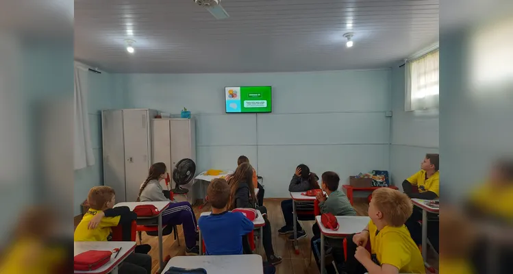 A videoaula do Vamos Ler e Unimed Ponta Grossa também auxiliou os estudos da turma.