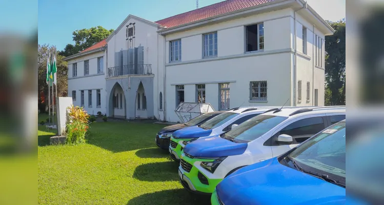 Tibagi recebe quatro novos carros para a saúde