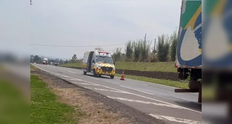 Uma ambulância da CCR PRVias atendeu a ocorrência.