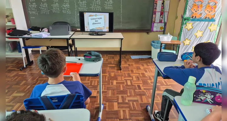 A videoaula foi o ponto de partida para extensas atividades da turma.