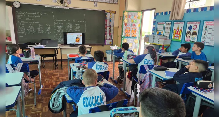 A videoaula foi o ponto de partida para extensas atividades da turma.