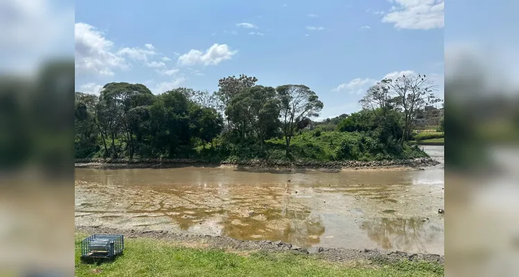 Lago de Olarias seca durante período de estudo para o desassoreamento