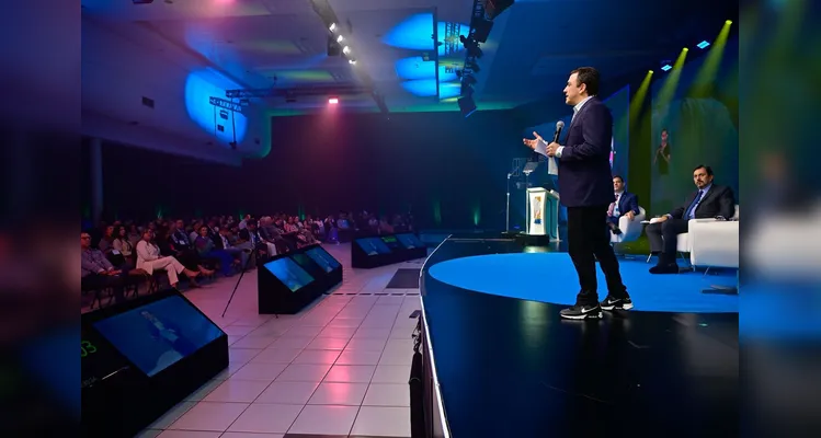 Em evento nacional, Aliel Machado detalha aplicação da Lei do Mercado de Carbono