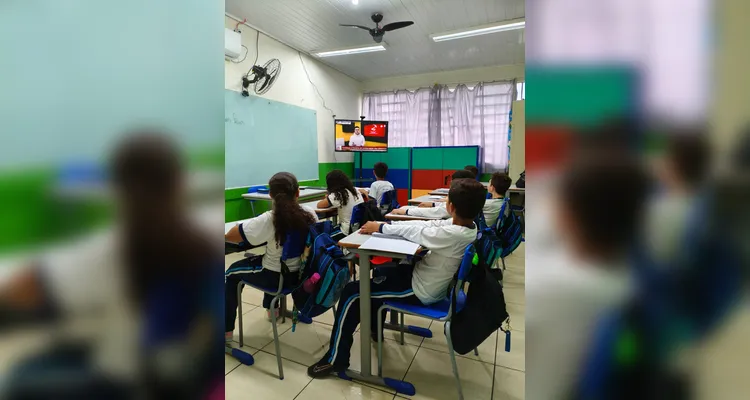 Confira a série de registros em sala de aula.