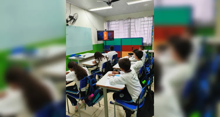 Confira a série de registros em sala de aula.