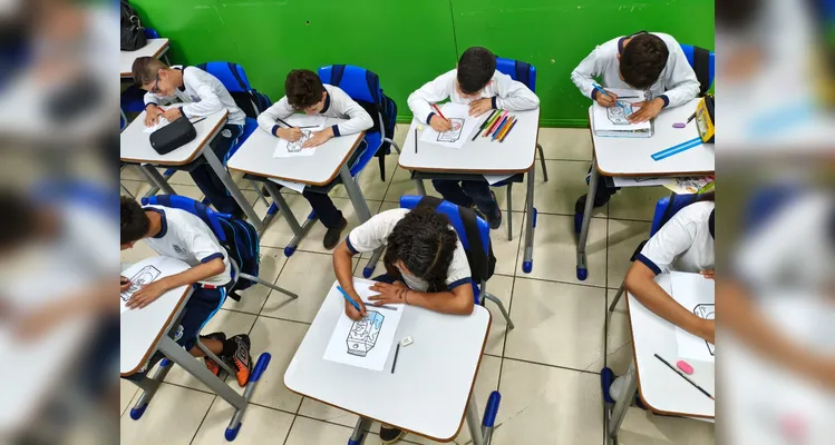 Confira a série de registros em sala de aula.