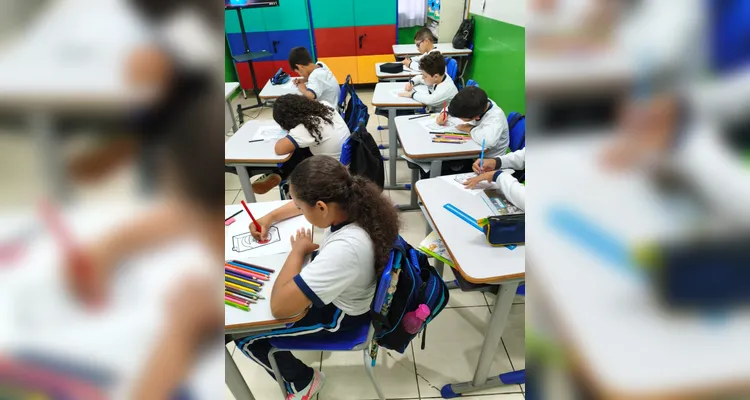Confira a série de registros em sala de aula.