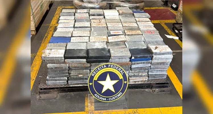 Receita Federal retém R$ 60 milhões em cocaína no Porto de Paranaguá